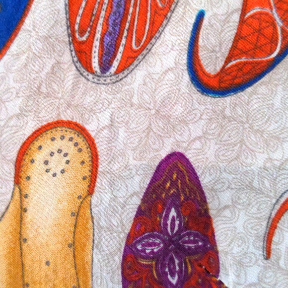 Anany funky lightweight button down blouse, fairytale shoe pattern, size L - Picture 6 of 6